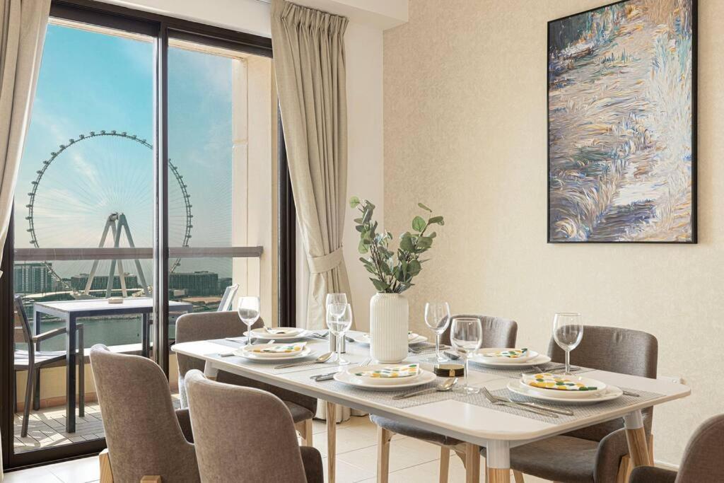 Eye & Sea View, 1-min Walk To Jbr Beach, Luxurious Retreat! Apartment *
