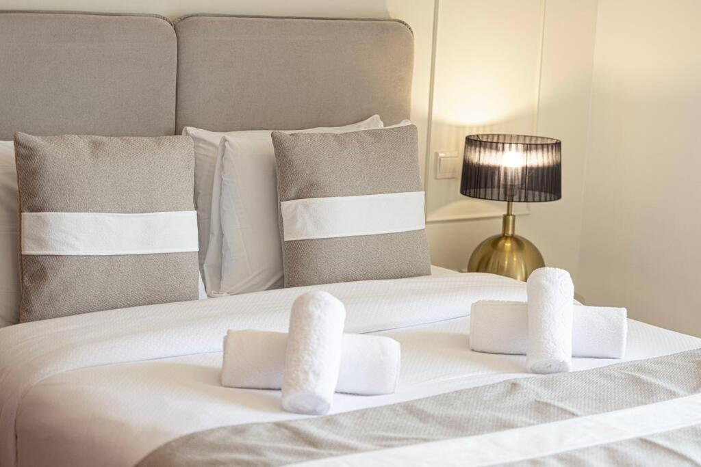 Eye & Sea View, 1-min Walk To Jbr Beach, Luxurious Retreat! *