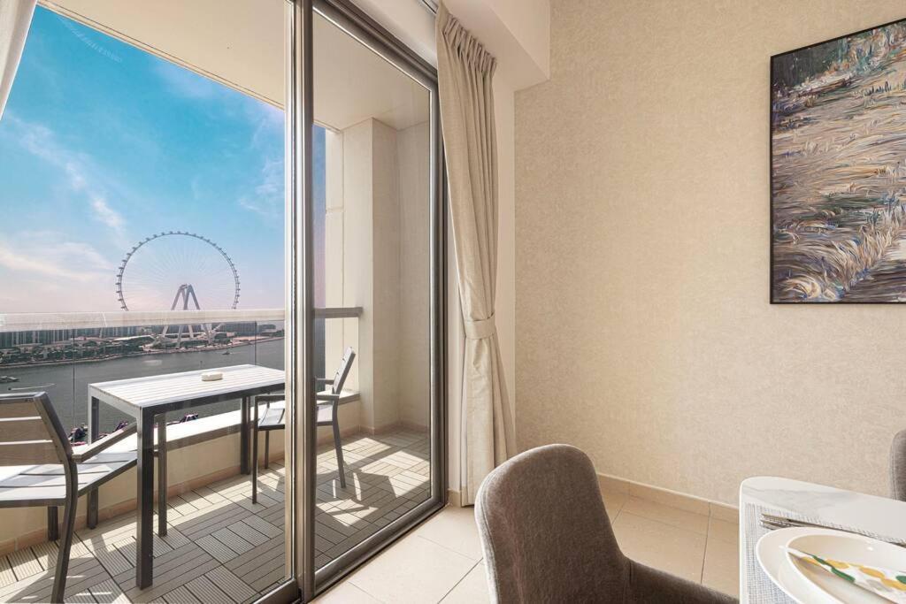 Eye & Sea View, 1-min Walk To Jbr Beach, Luxurious Retreat! Apartment Dubai